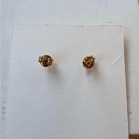 Jilly Box Bluboho Gold Floral Earrings - Picture 3 of 4